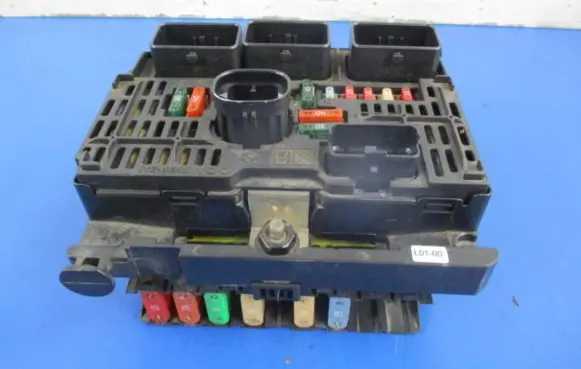 Peugeot 407 Fuse box set 9661682580
