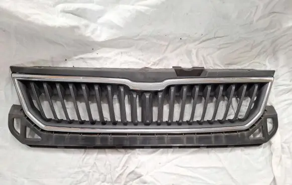 Skoda Citigo Front bumper upper radiator grill 1ST853653