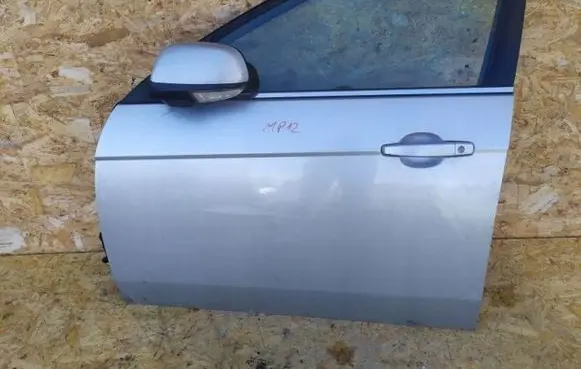 Chevrolet Epica Rear door