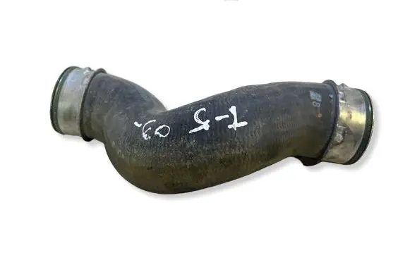 Volkswagen Transporter - Caravelle T5 Intercooler hose/pipe 7H0145709B