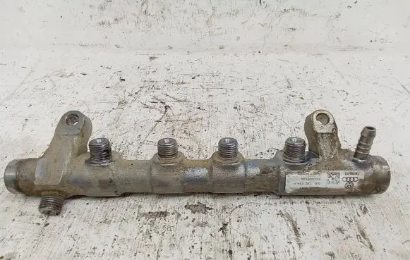 Fuel main line pipe