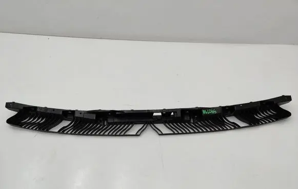 Volkswagen Tiguan Rear bumper mounting bracket 5NA807863