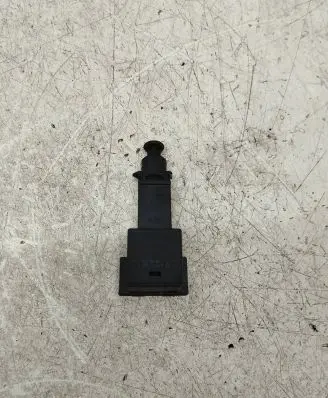 Volkswagen Golf IV Brake pedal sensor switch 1J0945511A