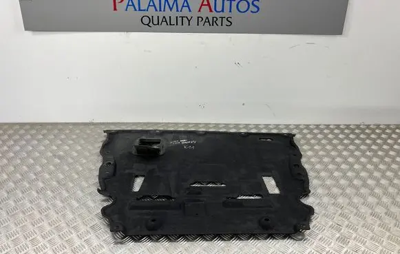 Ford Galaxy Engine splash shield/under tray
