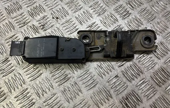 Skoda Superb B6 (3T) Tailgate/trunk/boot lift motor 4F9827383A