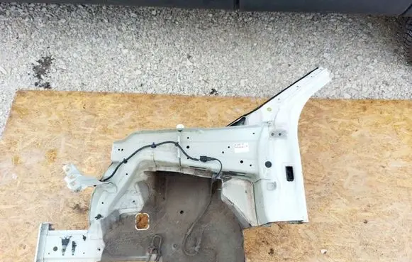 KIA Soul Front side member 