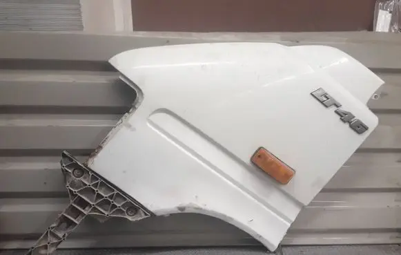 Volkswagen II LT Fender 