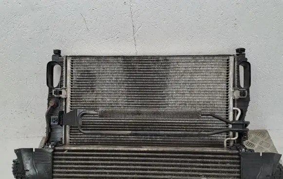 Mercedes-Benz E W211 Radiator set A2115003402 A2115001154 A2115003902