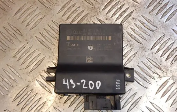 Audi A6 S6 C6 4F Gateway control module 4F090768D 43200