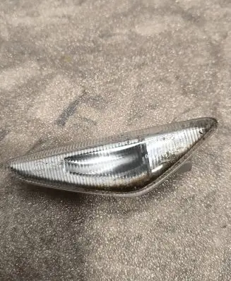 BMW X3 F25 Front fender indicator light 7267978 7171008 135J07W
