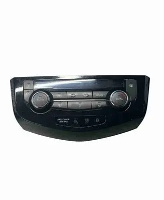 Nissan X-Trail T32 Climate control unit 275004EA0A