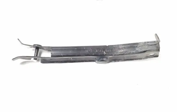 Mercedes-Benz R W251 Front bumper mounting bracket A2518801214