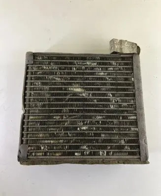 Air conditioning (A/C) radiator (interior)