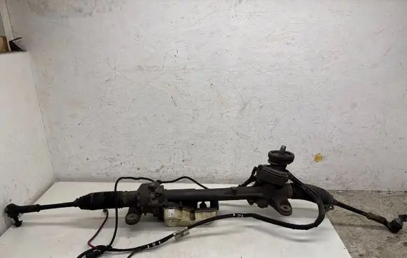 Volkswagen PASSAT B7 Steering rack 3C1423050M