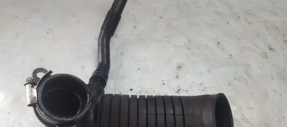 Audi A6 S6 C5 4B Intercooler hose/pipe 8D0129615