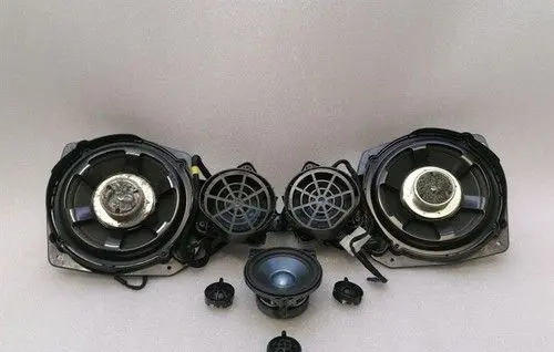 Mercedes-Benz S W221 Panel speaker A2218205802