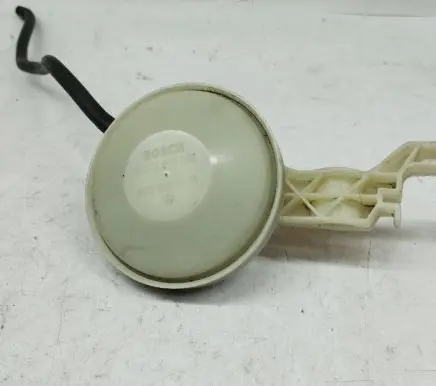 Mercedes-Benz E W124 Headlight level adjustment motor 0008005175 A0008005175 0307650002