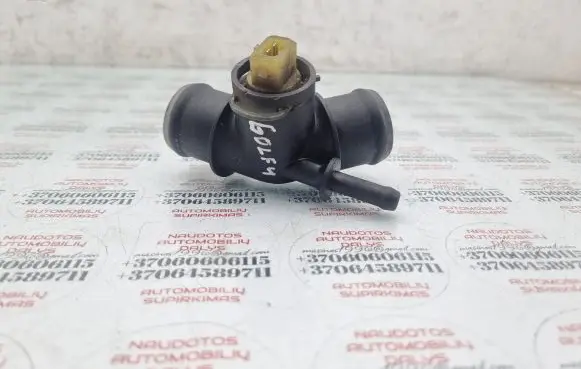 Volkswagen Golf IV Engine coolant pipe/hose 1J0121087