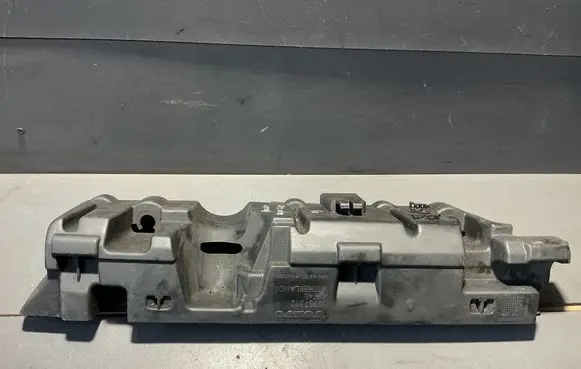 Volvo XC90 Engine cover (trim) 30757312
