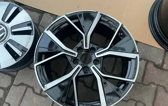 Volkswagen PASSAT B9 R19 alloy rim 3J0601205Q 3J0601205R
