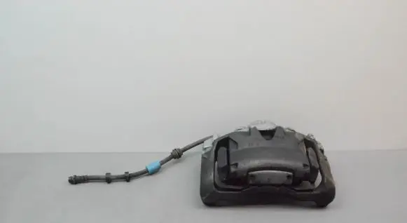 Volvo V60 Front brake caliper