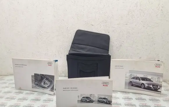 Audi A4 S4 B8 8K Owners service history hand book
