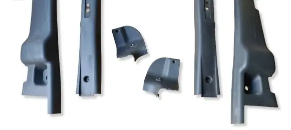 Iveco Daily 4th gen (B) pillar trim (bottom) 504047553 500337386 500312450
