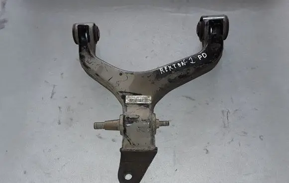 SsangYong Rexton Front lower control arm/wishbone 