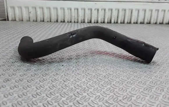 Volvo V70 Engine coolant pipe/hose