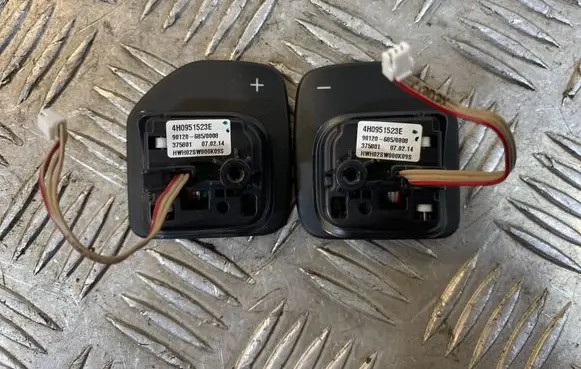 Audi A4 S4 B8 8K Steering wheel buttons/switches 4H0951523E 375801 901206850008