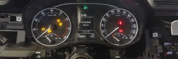 Skoda Octavia Mk2 (1Z) Speedometer (instrument cluster) 1Z0920843F