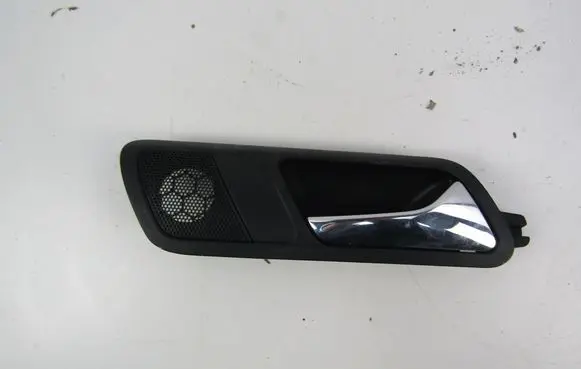 Volkswagen PASSAT B6 Rear door interior handle 3C4839114