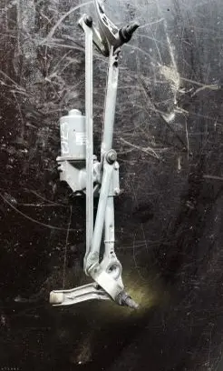 BMW 3 E90 E91 Front wiper linkage 697826401