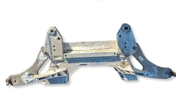 Peugeot 2008 II Front subframe 9825331880