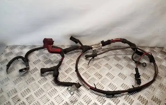 Jeep Grand Cherokee (WK) Positive cable (battery) 56044142AF
