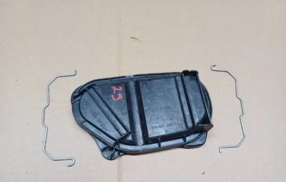 Volkswagen Golf Sportsvan Headlight/headlamp dust cover 510941606D
