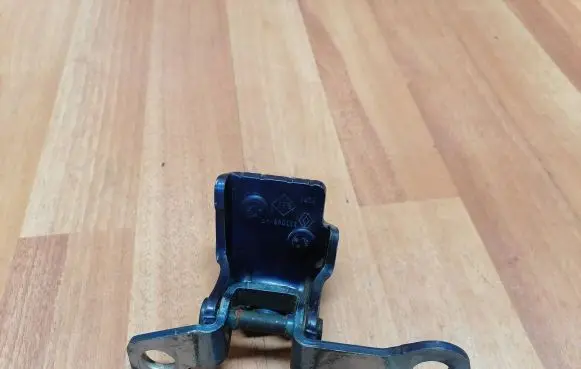 Renault Modus Rear door upper hinge 217069 8200217069 824004370R