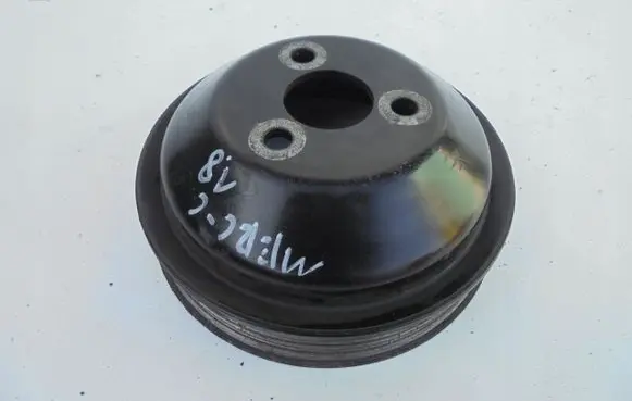 Mercedes-Benz C W202 Crankshaft pulley 1112300015
