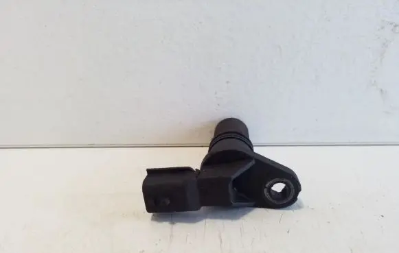 Renault Trafic III (X82) Crankshaft position sensor 8200885209