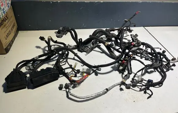 Renault Kadjar Engine installation wiring loom 240115041R F1604339