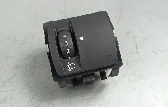 Dacia Jogger Headlight level height control switch 251902972R