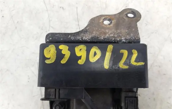 Mercedes-Benz C AMG W203 Glow plug pre-heat relay