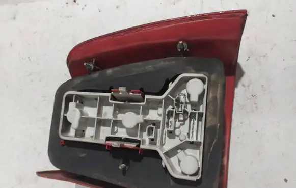 Volkswagen PASSAT B5 Rear/tail lights 3B5945095F