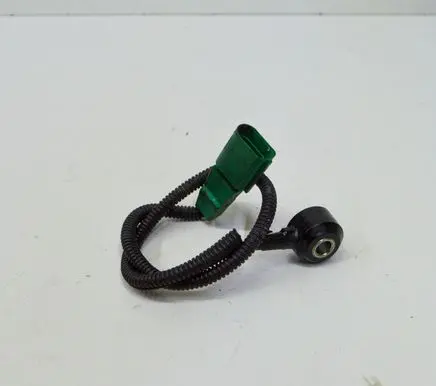 Audi A4 S4 B8 8K Detonation knock sensor 06E905377A