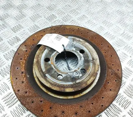 Mercedes-Benz CLA C117 X117 W117 Rear brake disc A1724230112