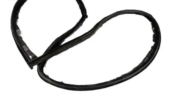 Maserati Coupe Rubber seal front coupe door