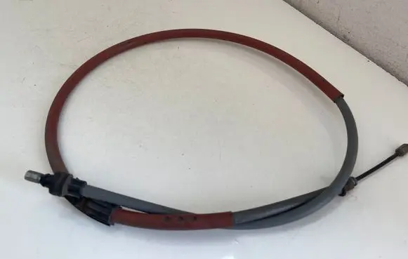 Renault Clio III Handbrake/parking brake wiring cable 8200673258