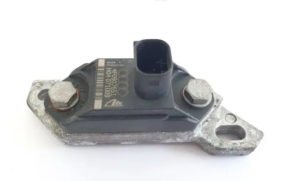 Audi S5 Airbag deployment crash/impact sensor 4F0907651