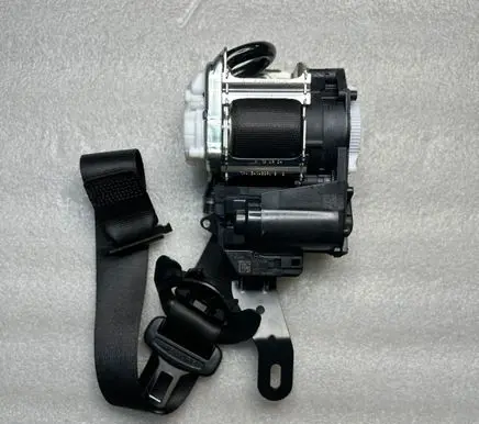 Mercedes-Benz C W206 Front seatbelt A2068607902