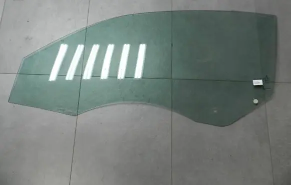 Volkswagen Eos Rear side window 43R000671 N58006 100845201